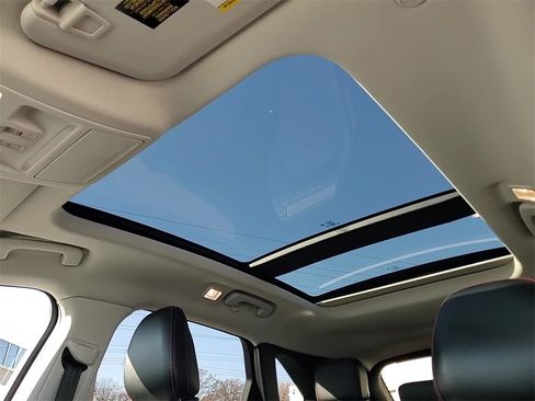 Used 2022 Ford Escape SEL w/ SEL Stealth AWD Package image 20