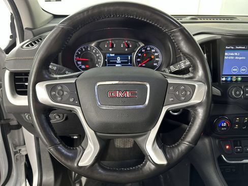 Used 2018 GMC Terrain SLT w/ Preferred Package FWD image 14