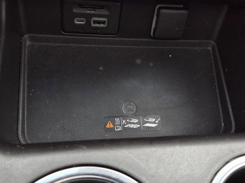 Used 2021 Chevrolet Tahoe RST w/ Luxury Package image 40