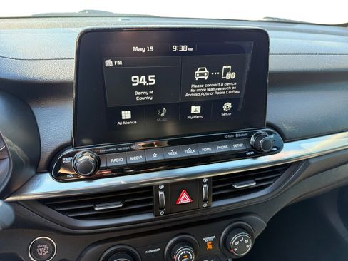 Used 2020 Kia Forte GT FWD image 12