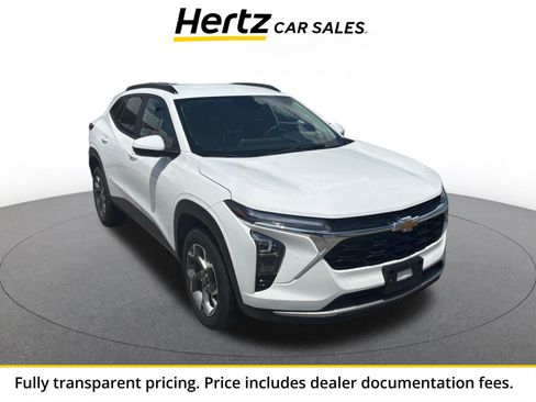 Used 2025 Chevrolet Trax LT w/ LT Convenience Package FWD image 1