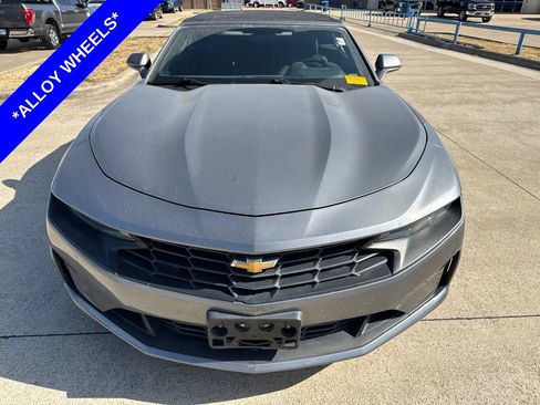 Used 2020 Chevrolet Camaro LT RWD image 2