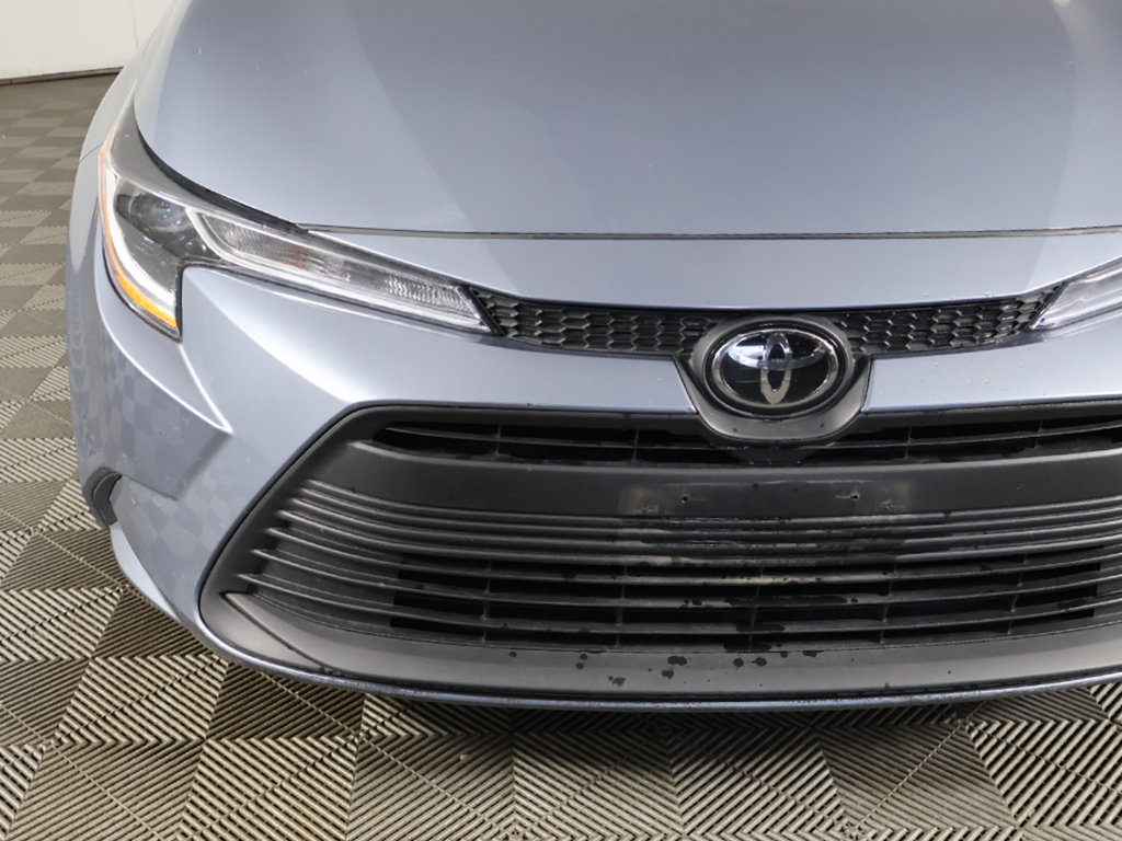 Used 2025 Toyota Corolla LE FWD image 10