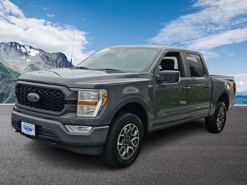 Certified 2021 Ford F150 XL w/ STX Appearance Package image 3