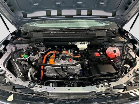 New 2026 Chevrolet Equinox EV LT FWD image 32