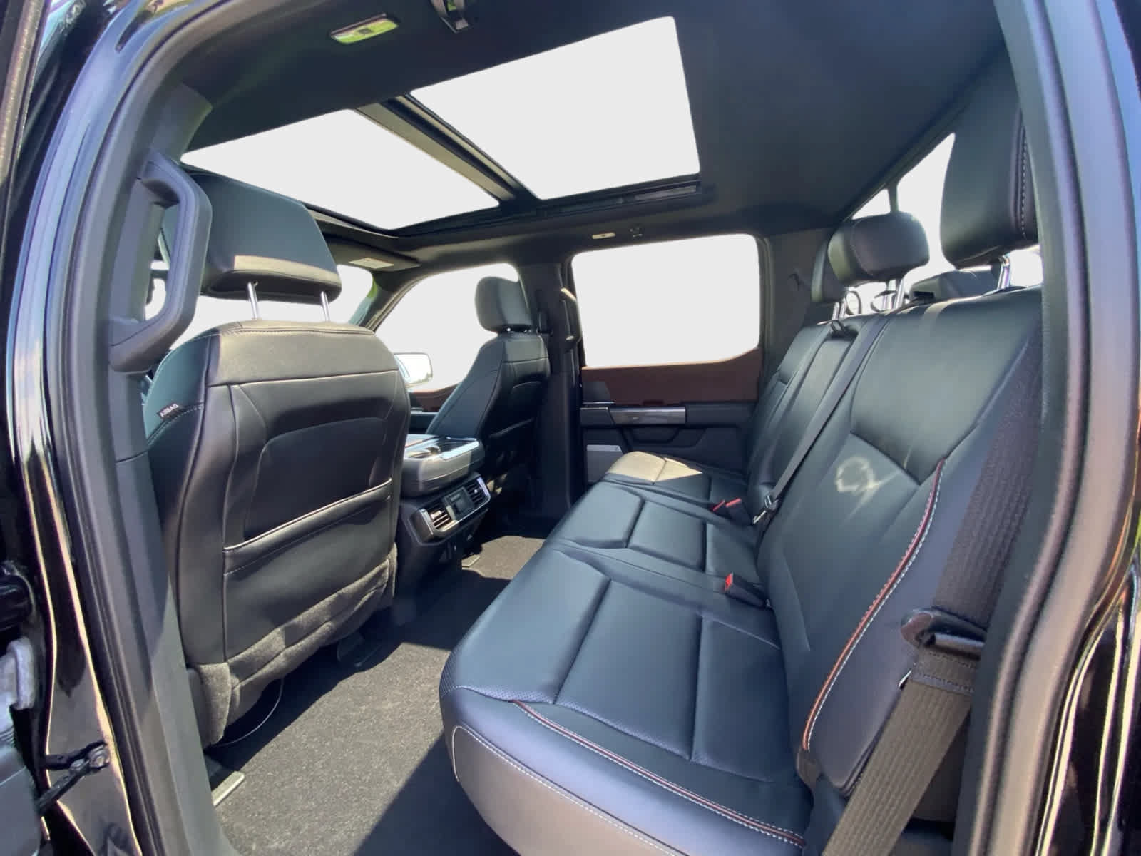 Used 2023 Ford F150 Lariat w/ Equipment Group 502A High AWD/4WD image 13
