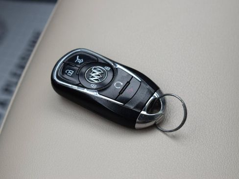 Used 2019 Buick Envision Preferred FWD image 40