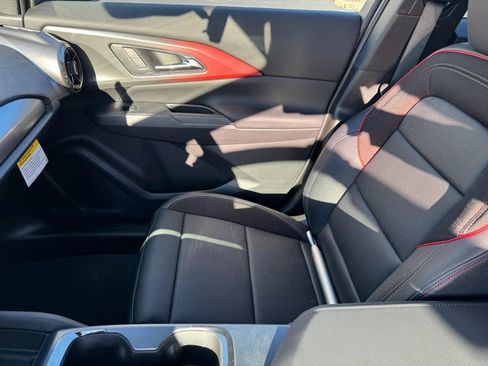 New 2026 Chevrolet Equinox EV RS image 6