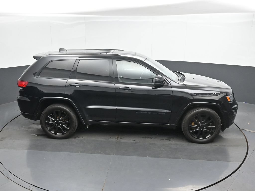 Used 2021 Jeep Grand Cherokee Laredo X AWD/4WD image 35