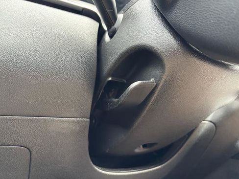 Certified 2023 Kia Sorento LX image 28