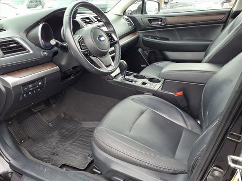 Used 2019 Subaru Outback 3.6R Limited w/ Popular Package #2 image 13