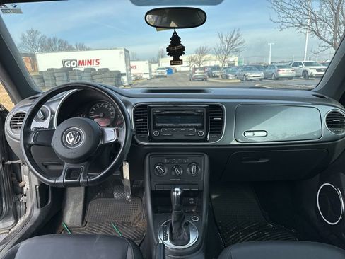 Used 2012 Volkswagen Beetle 2.5 image 20