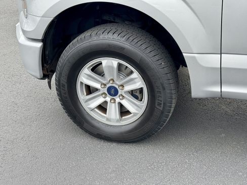 Used 2016 Ford F150 XL w/ Equipment Group 101A Mid AWD/4WD image 8