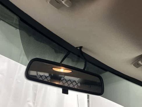 Used 2019 Chevrolet Express 2500 w/ Driver Convenience Package RWD image 21
