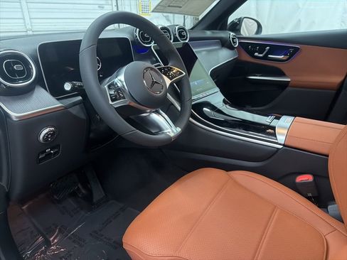 New 2026 Mercedes-Benz GLC 300 image 12
