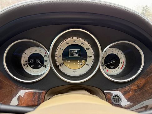 Used 2012 Mercedes-Benz CLS 550 4MATIC image 12