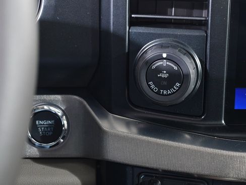 New 2026 Ford F450 Platinum w/ Platinum Plus Package image 30