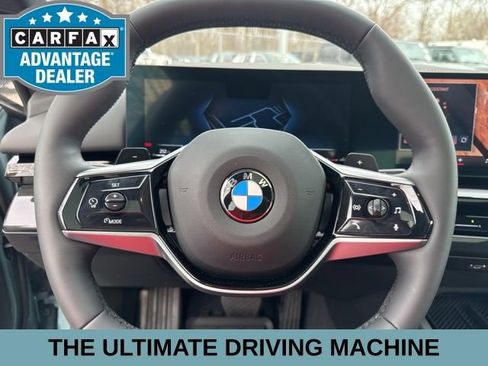 Used 2025 BMW 530i xDrive w/ Premium Package AWD/4WD image 15