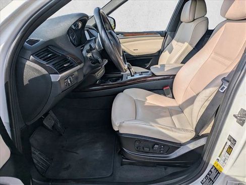 Used 2012 BMW X5 xDrive35i image 16