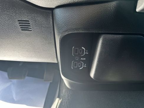 Used 2025 RAM 1500 Big Horn AWD/4WD image 52