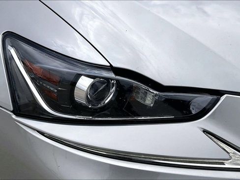 Used 2018 Lexus IS 300 w/ Comfort Package image 33