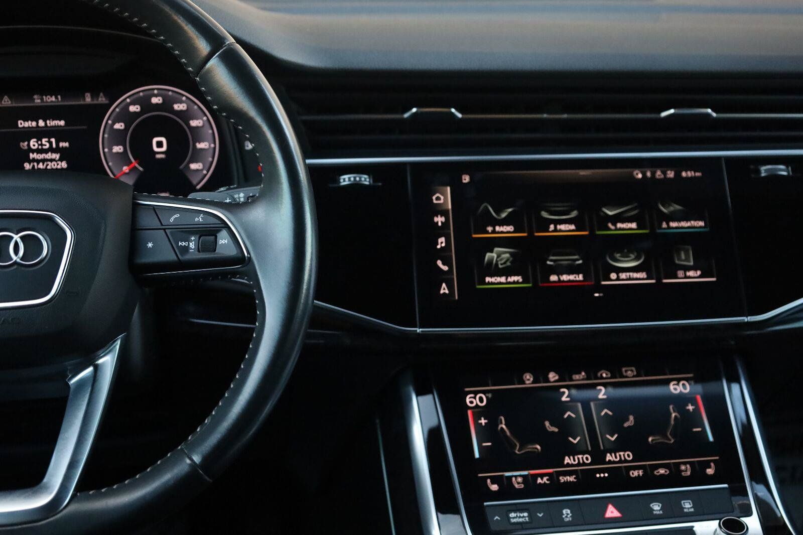 Used 2020 Audi Q8 Premium Plus AWD/4WD image 36