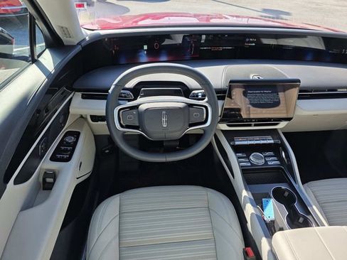 New 2026 Lincoln Nautilus Reserve w/ Jet Appearance Package image 6