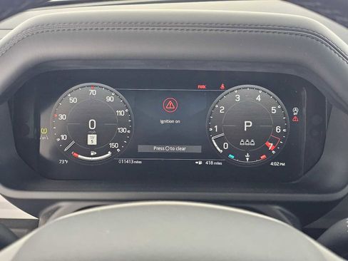 Used 2025 Land Rover Defender 110 X-Dynamic SE image 23