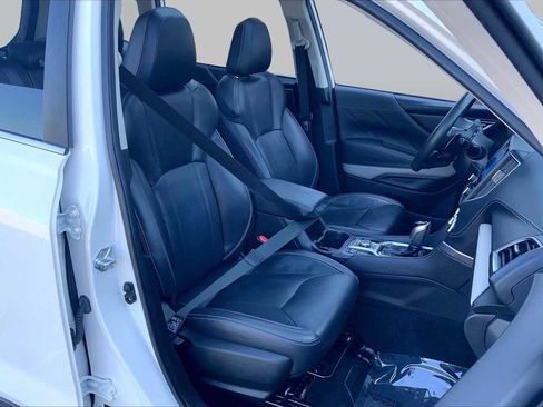 Used 2023 Subaru Forester Limited AWD/4WD image 8