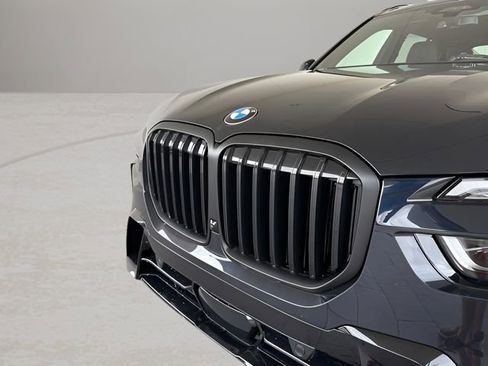 Certified 2026 BMW X7 xDrive40i w/ M Sport Package AWD/4WD image 1