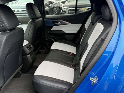 New 2026 Chevrolet Equinox EV LT image 21