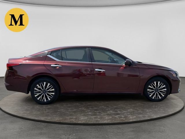 Certified 2023 Nissan Altima 2.5 SV AWD/4WD image 8
