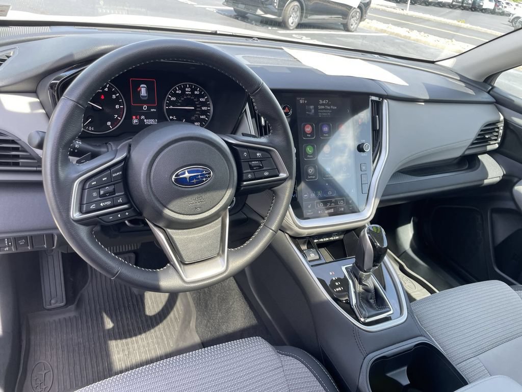 Used 2024 Subaru Outback Premium AWD/4WD image 11