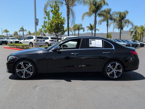 Used 2025 Mercedes-Benz C 300 Sedan image 7