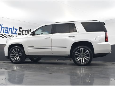 Used 2019 GMC Yukon Denali w/ Denali Ultimate Package AWD/4WD image 19