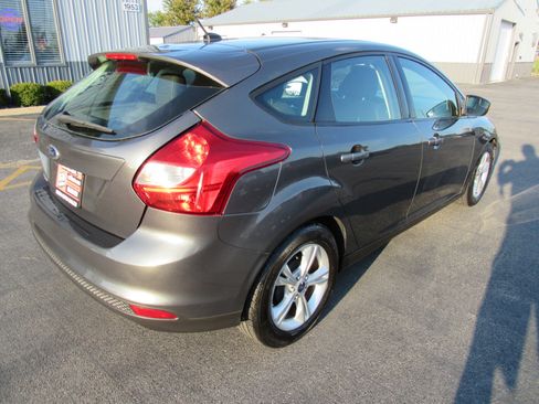 Used 2014 Ford Focus SE image 5
