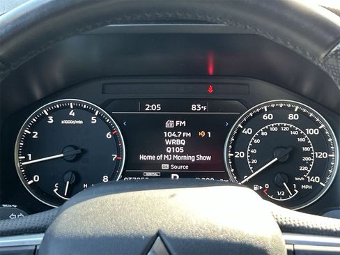 Used 2024 Mitsubishi Outlander SE image 18