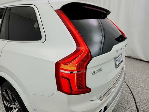 Certified 2024 Volvo XC90 T8 Ultimate w/ Protection Package Premier image 30