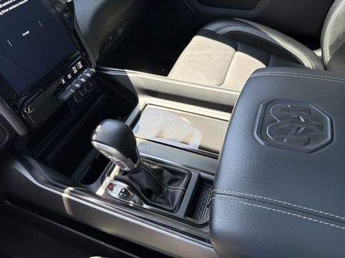 Certified 2022 RAM 1500 Laramie AWD/4WD image 22