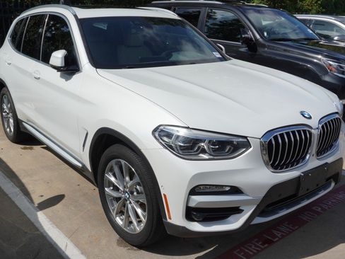 Used 2019 BMW X3 sDrive30i w/ Executive Package RWD image 3