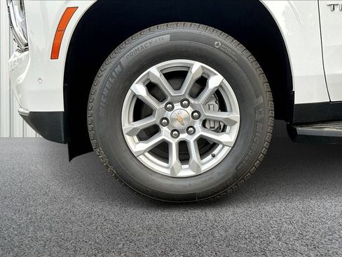 New 2026 Chevrolet Tahoe LT w/ Comfort Package AWD/4WD image 11