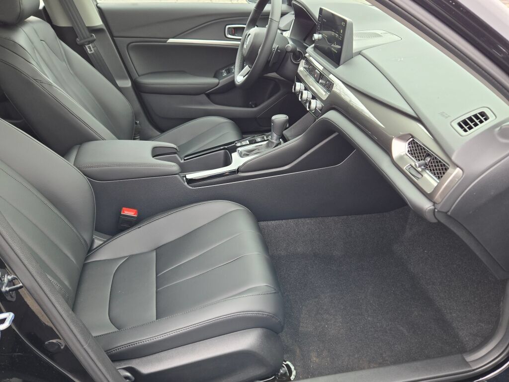 Used 2026 Acura Integra FWD image 11