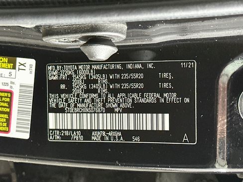 Used 2022 Toyota Highlander Platinum AWD/4WD image 33