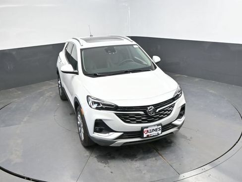 Used 2023 Buick Encore GX Essence w/ Experience Buick Package FWD image 38