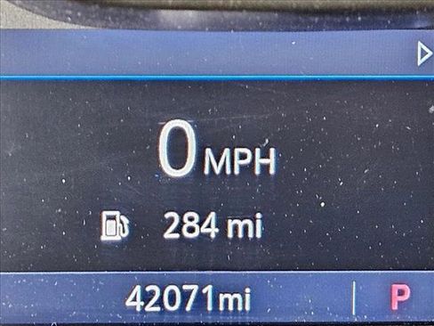 Used 2020 Chevrolet Colorado Z71 image 11