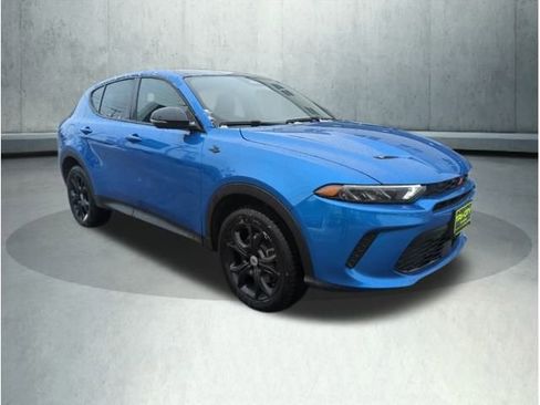 Used 2024 Dodge Hornet GT w/ GT Blacktop Package image 9