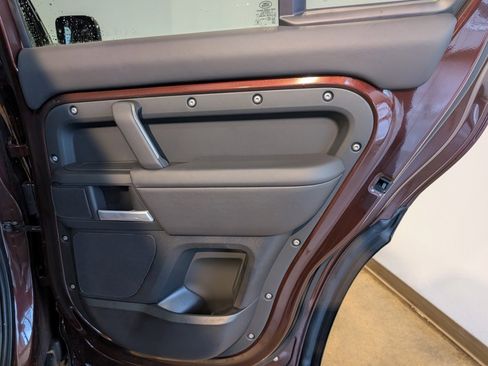 New 2026 Land Rover Defender 130 X-Dynamic SE image 27