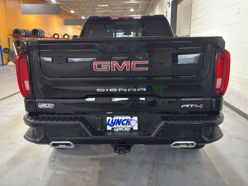 Certified 2024 GMC Sierra 1500 AT4 w/ Technology Package image 4
