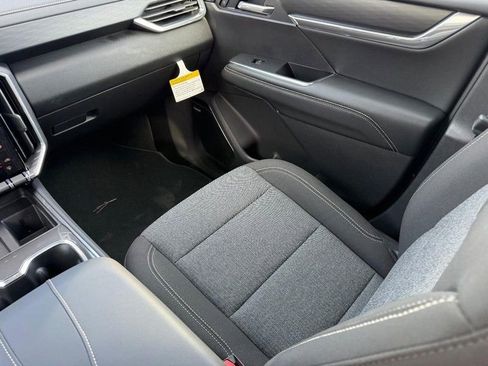 New 2026 GMC Acadia Elevation w/ Super Cruise Package image 18