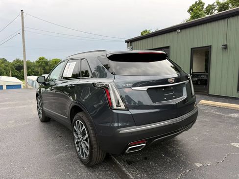 Used 2021 Cadillac XT5 Sportv w/ Platinum Package AWD/4WD image 4